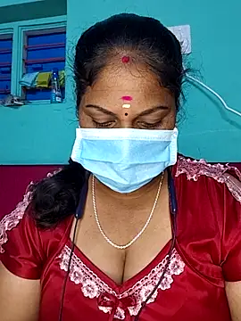 Snapshot of TamilSembaruthi143 chatting on May 8, 7:30 pm TamilSembaruthi143 online show from May 8, 7:30 pm
