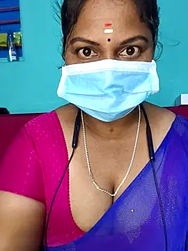 Snapshot of TamilSembaruthi143 chatting on May 14, 9:21 pm TamilSembaruthi143 online show from May 14, 9:21 pm