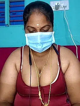 Snapshot of TamilSembaruthi143 chatting on June 6, 8:02 pm TamilSembaruthi143 online show from June 6, 8:02 pm