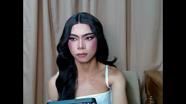 Snapshot of Irinashay chatting on February 13, 6:15 pm Irinashay online show from February 13, 6:15 pm