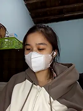 Daisy-lusia2026 online show from May 4, 2:13 pm