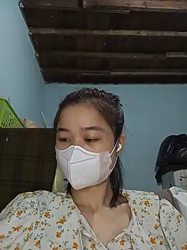 Daisy-lusia2026 online show from May 17, 12:30 am