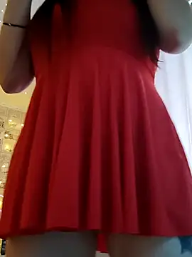 Snapshot of _strawberry_moon_ chatting on February 13, 10:44 am strawberry moon online show from February 13, 10:44 am