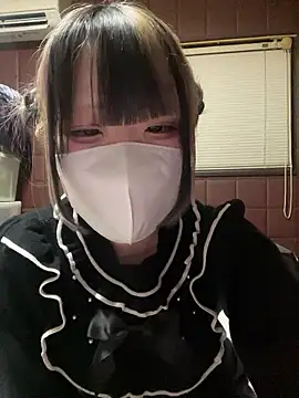 uni nvqnl2 online show from March 18, 1:25 pm