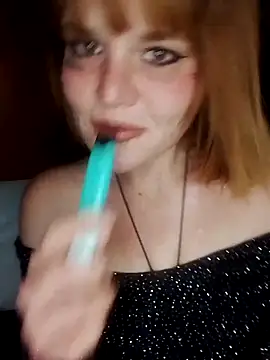 Snapshot of SequereCorTuum chatting on February 17, 9:43 pm SequereCorTuum online show from February 17, 9:43 pm