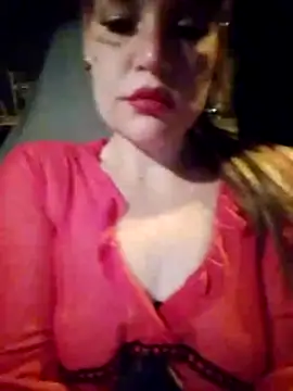 Snapshot of SequereCorTuum chatting on March 7, 8:39 pm SequereCorTuum online show from March 7, 8:39 pm