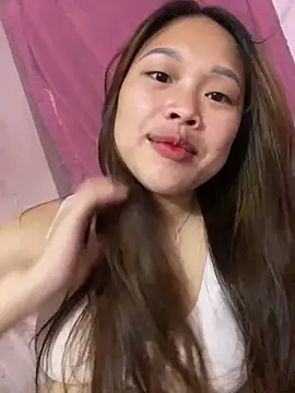 Emxinhka1 online show from April 18, 12:53 pm