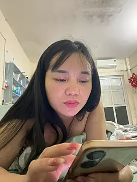  Lylyy online show from March 25, 12:44 pm