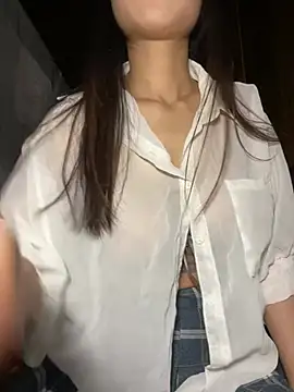 uyensexy online show from February 19, 3:19 pm