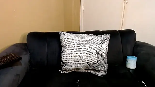 AppleAsss online show from May 7, 2:06 am