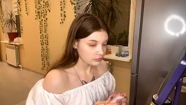 Snapshot of PowderedTalc chatting on February 13, 6:15 pm PowderedTalc online show from February 13, 6:15 pm