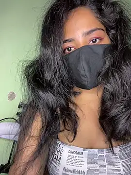 Snapshot of harshali_2012 chatting on February 13, 5:09 pm harshali 2012 online show from February 13, 5:09 pm