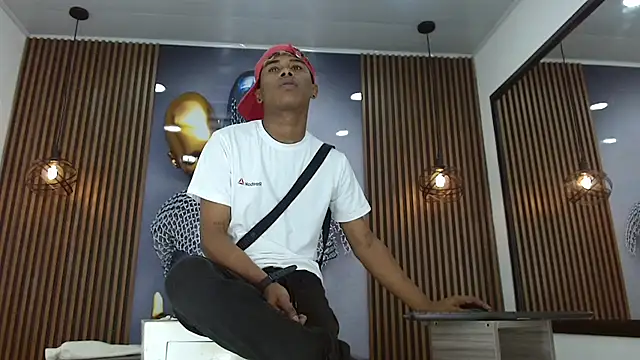 TonnyMarck online show from March 14, 11:48 am