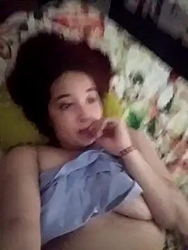 Arishabrown122 online show from February 3, 6:51 am