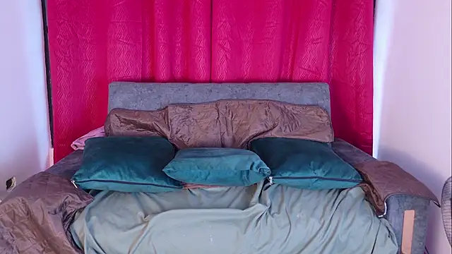 Snapshot of Genesis_Montenegro_OA chatting on March 11, 12:44 pm Genesis Montenegro OA online show from March 11, 12:44 pm