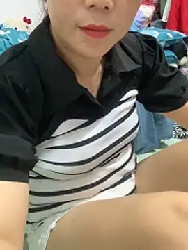 Baby-lovely69 online show from February 24, 3:26 am