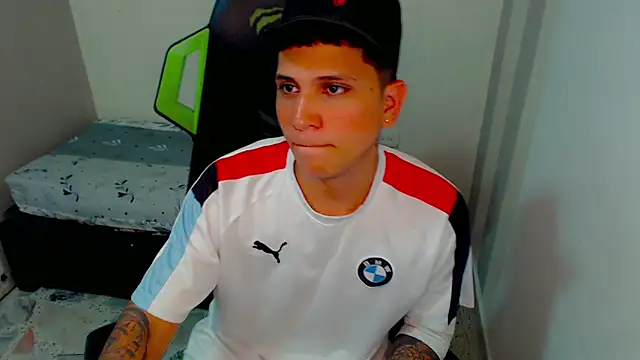 Black diamondd  online show from April 18, 8:31 pm