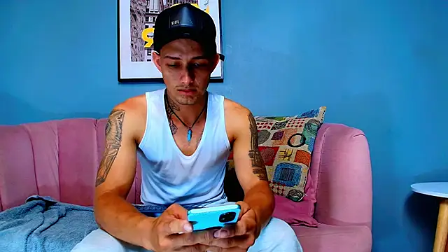  angel rivera online show from March 13, 11:33 pm