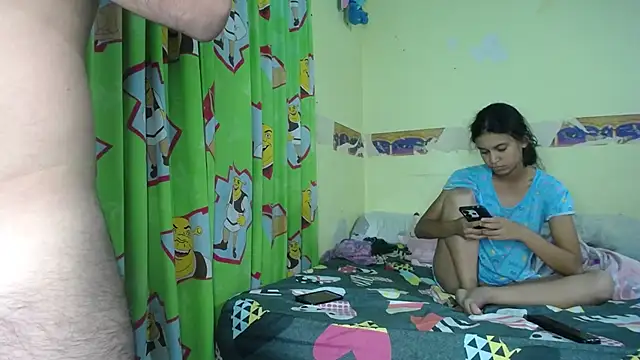 Snapshot of always-hot3 chatting on March 5, 1:45 am always-hot3 online show from March 5, 1:45 am