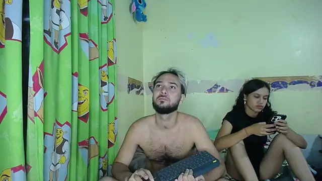 Snapshot of always-hot3 chatting on March 15, 1:00 am always-hot3 online show from March 15, 1:00 am