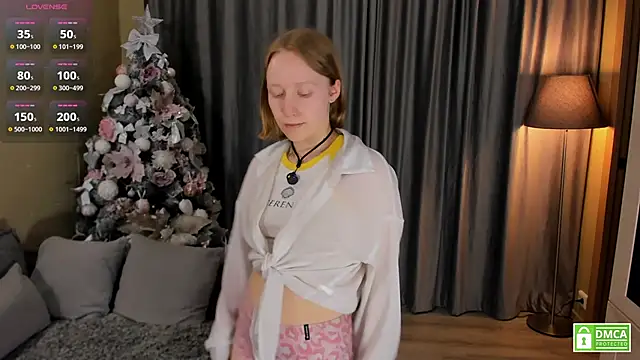 Cutie Ellis online show from May 20, 7:53 pm