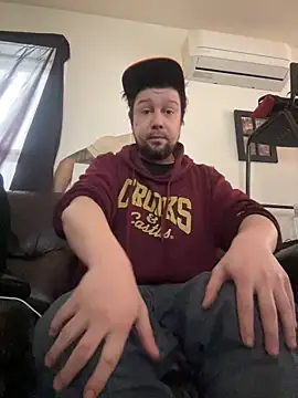 Snapshot of GabEthier chatting on March 31, 3:12 pm GabEthier online show from March 31, 3:12 pm