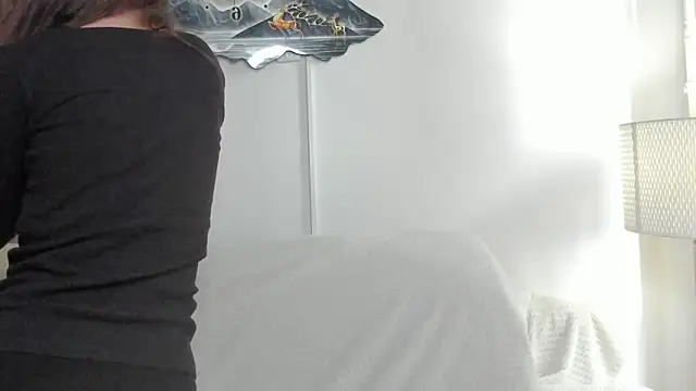 Snapshot of Yala_11 chatting on February 5, 11:15 am Yala 11 online show from February 5, 11:15 am