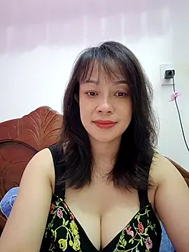 Baby-bigboobs2026 online show from May 16, 8:29 pm