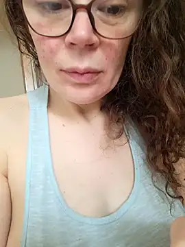 Isa363636 online show from February 3, 8:52 am