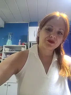 Snapshot of dullsecitalove25 chatting on March 10, 5:34 am dullsecitalove25 online show from March 10, 5:34 am