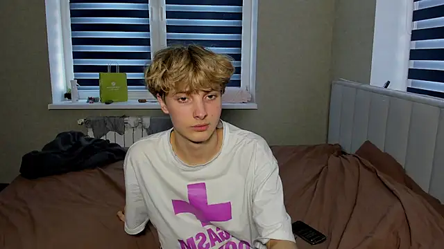 Snapshot of bunnyblush67 chatting on February 9, 1:37 pm bunnyblush67 online show from February 9, 1:37 pm