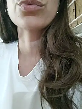 sukinira online show from February 12, 2:39 am