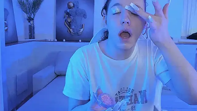 Madison dolly online show from March 3, 2:07 am