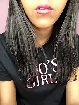 Snapshot of Paranjli_singh chatting on February 4, 5:41 pm Paranjli singh online show from February 4, 5:41 pm