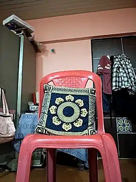 Snapshot of Darkintrovert chatting on March 27, 7:24 pm Darkintrovert online show from March 27, 7:24 pm