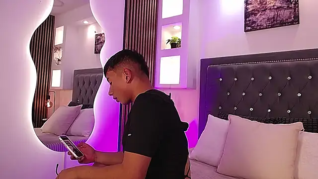 Fancy Vixen online show from February 18, 3:24 am