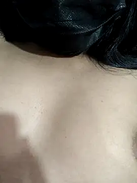 Snapshot of hey_sirri chatting on July 3, 7:31 pm hey sirri online show from July 3, 7:31 pm
