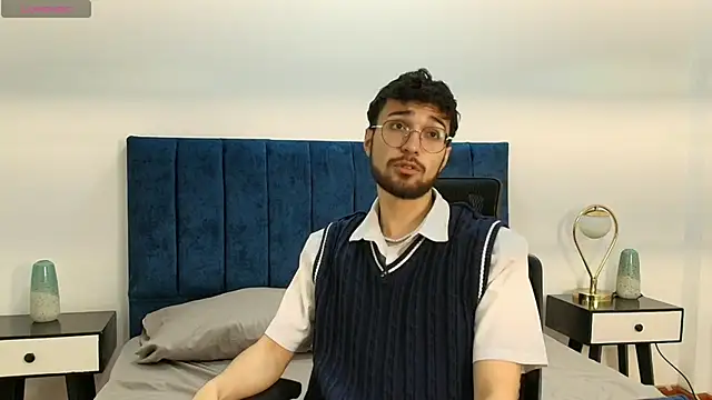 James Potter  online show from February 2, 7:12 pm