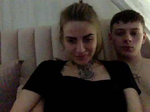 Snapshot of Carlos18loverboyfriend chatting on March 28, 2:49 pm Carlos18loverboyfriend online show from March 28, 2:49 pm