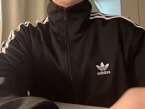 Snapshot of ping9oo chatting on February 4, 2:28 am ping9oo online show from February 4, 2:28 am