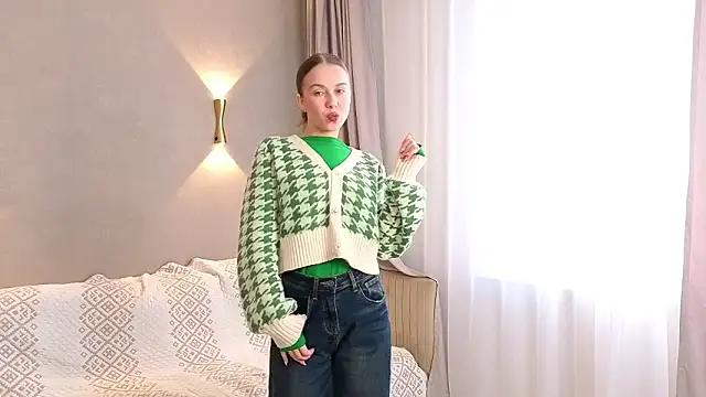 SiuAustill online show from February 6, 5:23 am