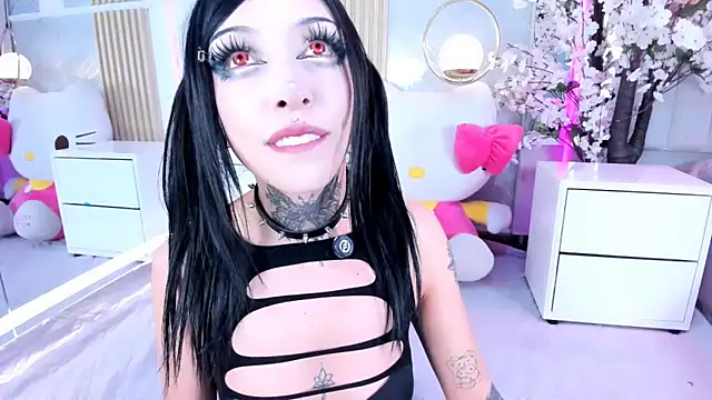 SalemBlackrose online show from June 23, 5:38 am