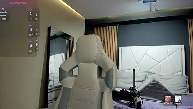 MiaTorres4 online show from March 21, 3:33 am