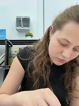 Snapshot of AsynaYuuki chatting on March 23, 6:23 pm AsynaYuuki online show from March 23, 6:23 pm