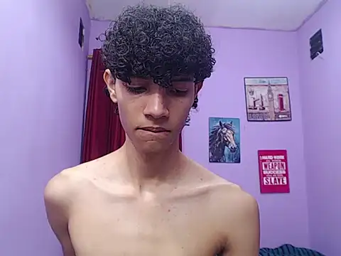 bigcock twinks online show from March 5, 11:45 pm