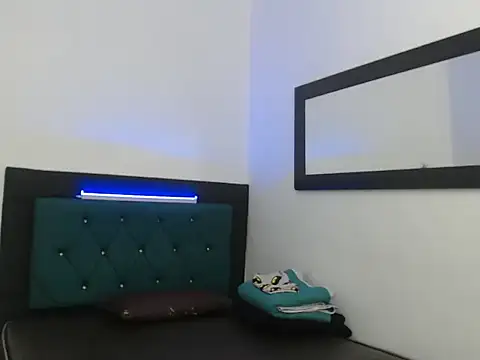hotboyluxe online show from May 11, 12:22 pm