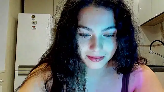 Dianasi online show from February 7, 2:32 pm