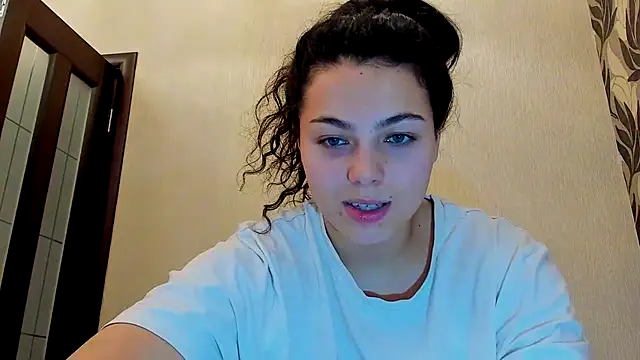 Dianasi online show from February 8, 11:57 am