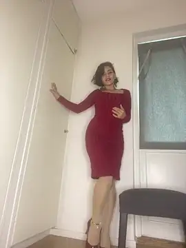eva luz online show from May 11, 10:21 am