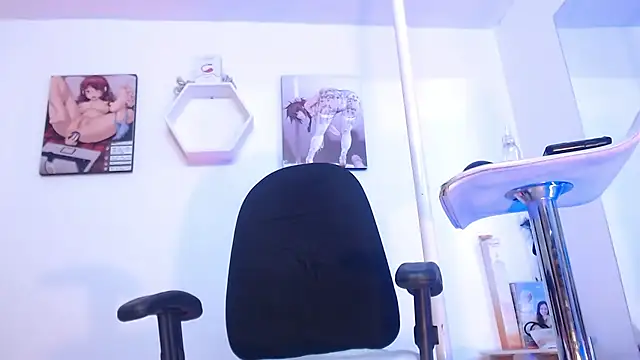 alanis brown online show from February 3, 7:19 pm